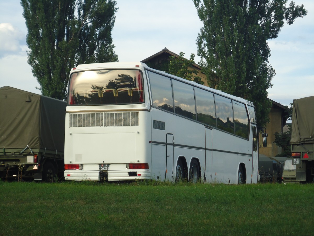 (141'139) - Schweizer Armee - M+100'296 - Dr�gm�ller am 15. August 2012 in Thun, Waffenplatz