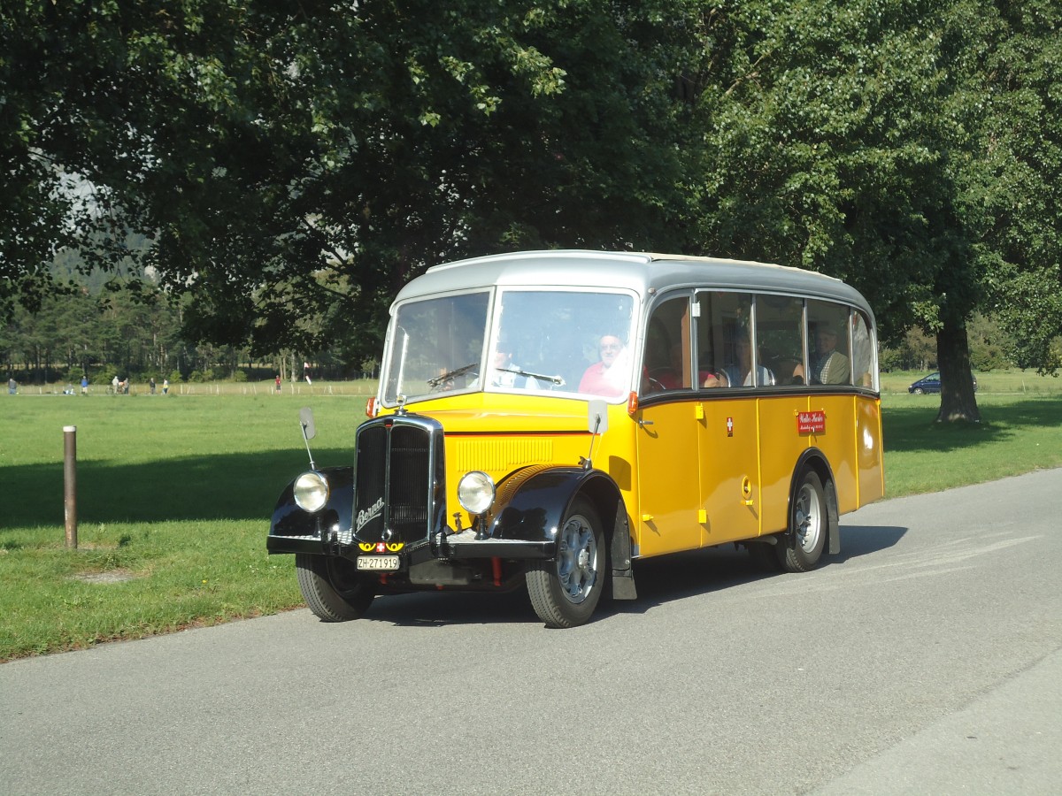 (141'675) - Hurter, M�nchaltdorf - ZH 271'919 - Berna/FHS (ex Volkart, Russikon; ex ASD Aigle; ex P 21'003) am 15. September 2012 in Chur, Waffenplatz