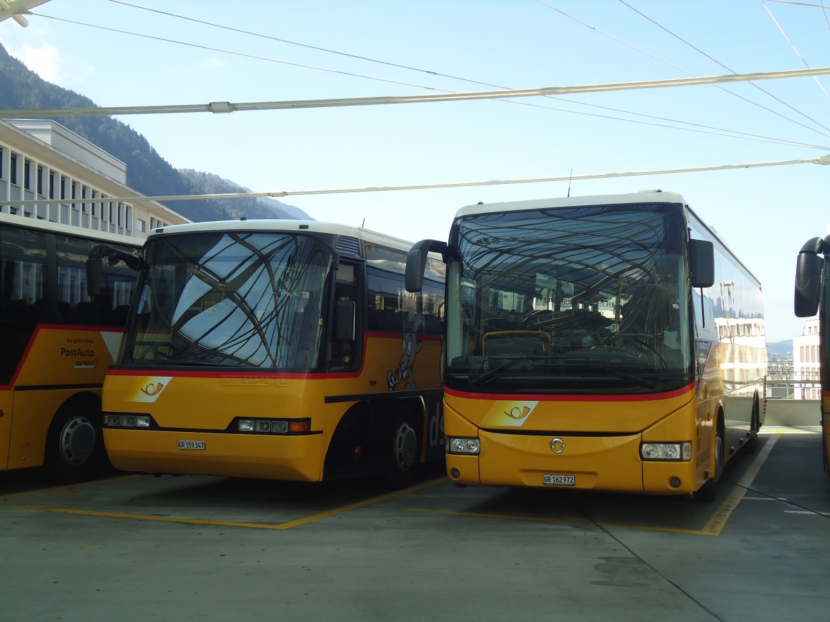 (141'753) - PostAuto Graub�nden - GR 162'972 - Irisbus am 15. September 2012 in Chur, Postautostation