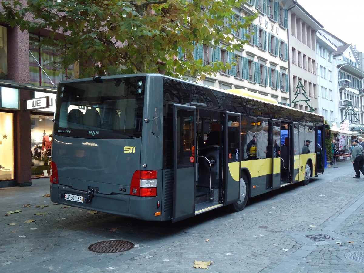 (142'258) - STI Thun - Nr. 152/BE 801'152 - MAN am 22. November 2012 in Thun, B�lliz