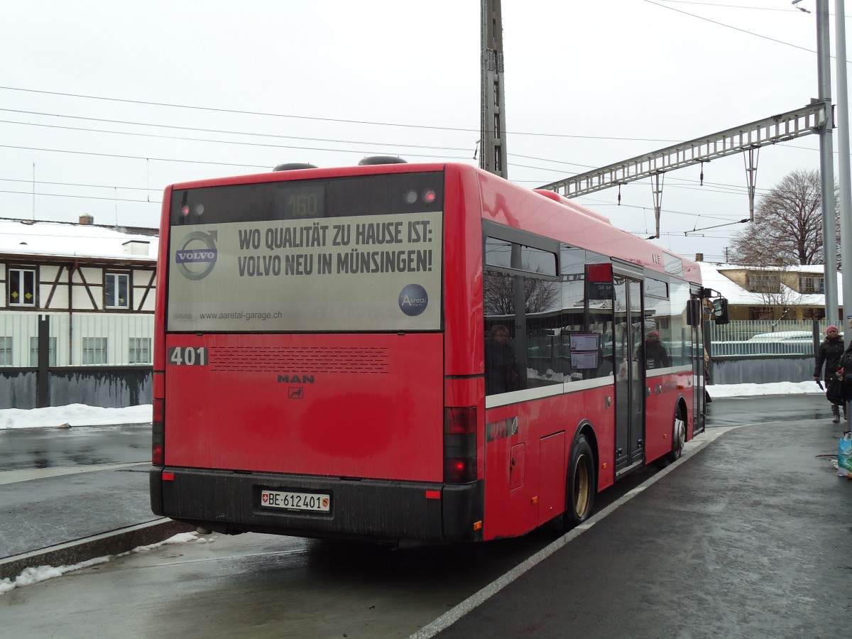 (142'452) - Bernmobil, Bern - Nr. 401/BE 612'401 - MAN/G�ppel am 10. Dezember 2012 beim Bahnhof M�nsingen