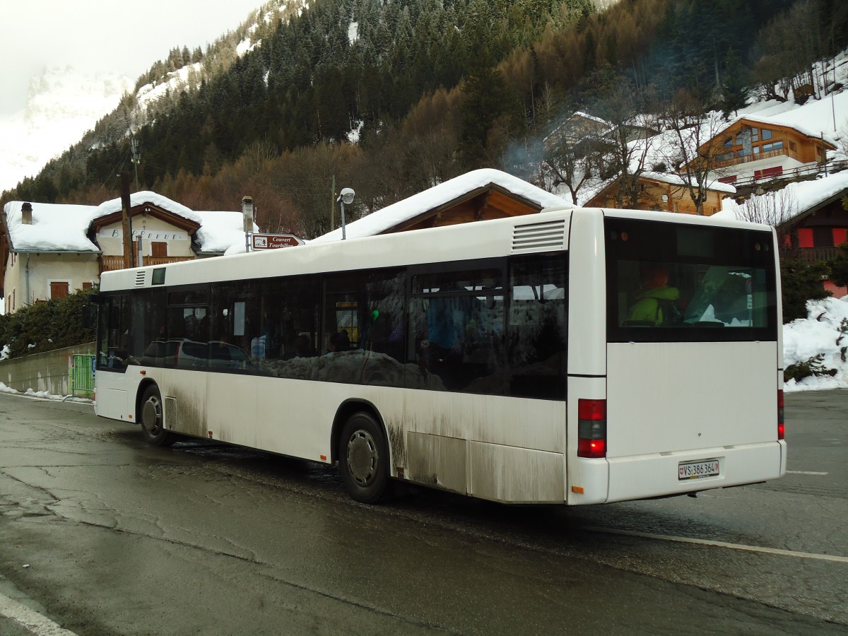 (142'645) - Buchard, Leytron - VS 386'364 - MAN am 26. Dezember 2012 in Ovronnaz, La Crois�e