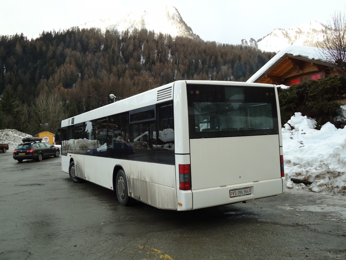 (142'650) - Buchard, Leytron - VS 386'364 - MAN am 26. Dezember 2012 in Ovronnaz, La Crois�e