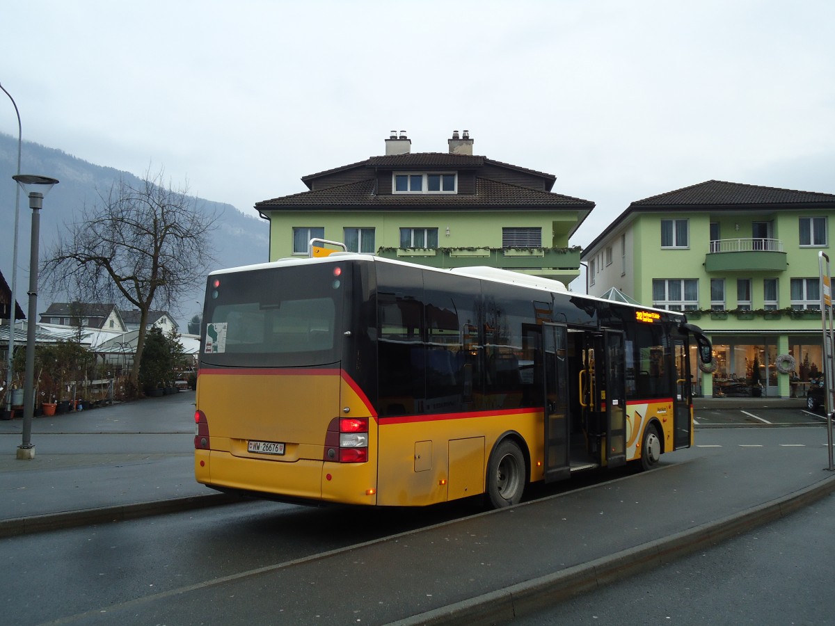 (142'923) - Thepra, Stans - Nr. 15/NW 26'676 - MAN/G�ppel am 5. Januar 2013 beim Bahnhof Stans
