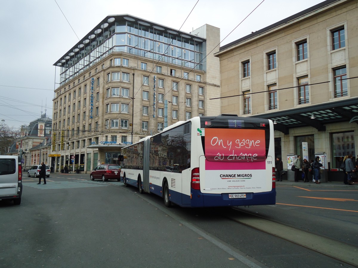 (143'354) - TPG Gen�ve - Nr. 111/GE 960'495 - Mercedes am 22. Februar 2013 beim Bahnhof Gen�ve