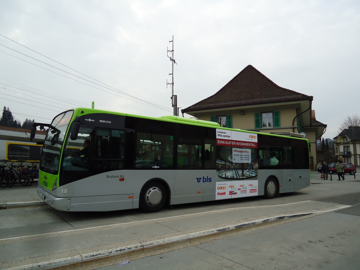 (143'571) - Busland, Burgdorf - Nr. 18/BE 612'514 - Van Hool am 23. M�rz 2013 beim Bahnhof Langnau
