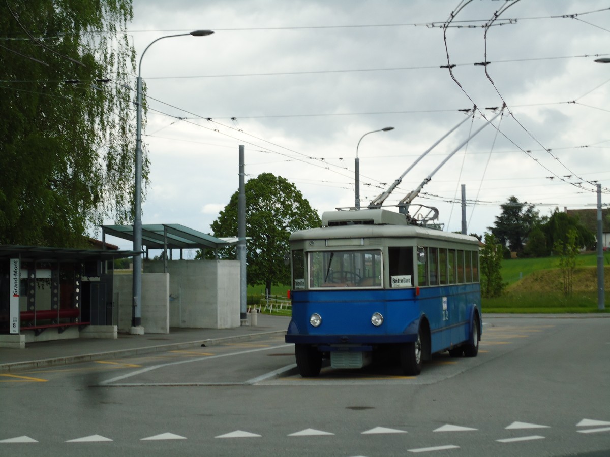(144'619) - TL Lausanne (R�trobus) - Nr. 2 - FBW/Eggli Trolleybus (ex Nr. 3) am 26. Mai 2013 in Le Mont, Grand-Mont