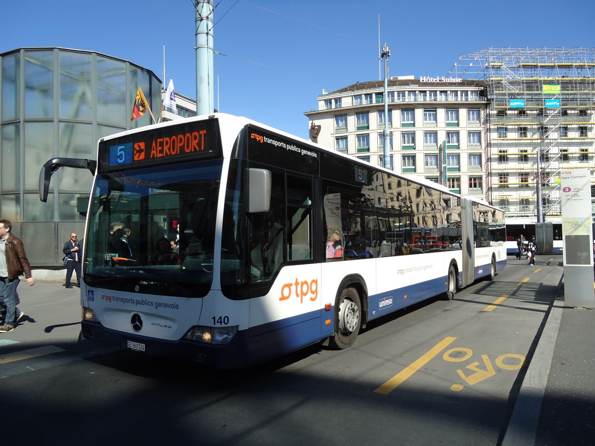 (144'750) - TPG Gen�ve - Nr. 140/GE 960'524 - Mercedes am 27. Mai 2013 beim Bahnhof Gen�ve