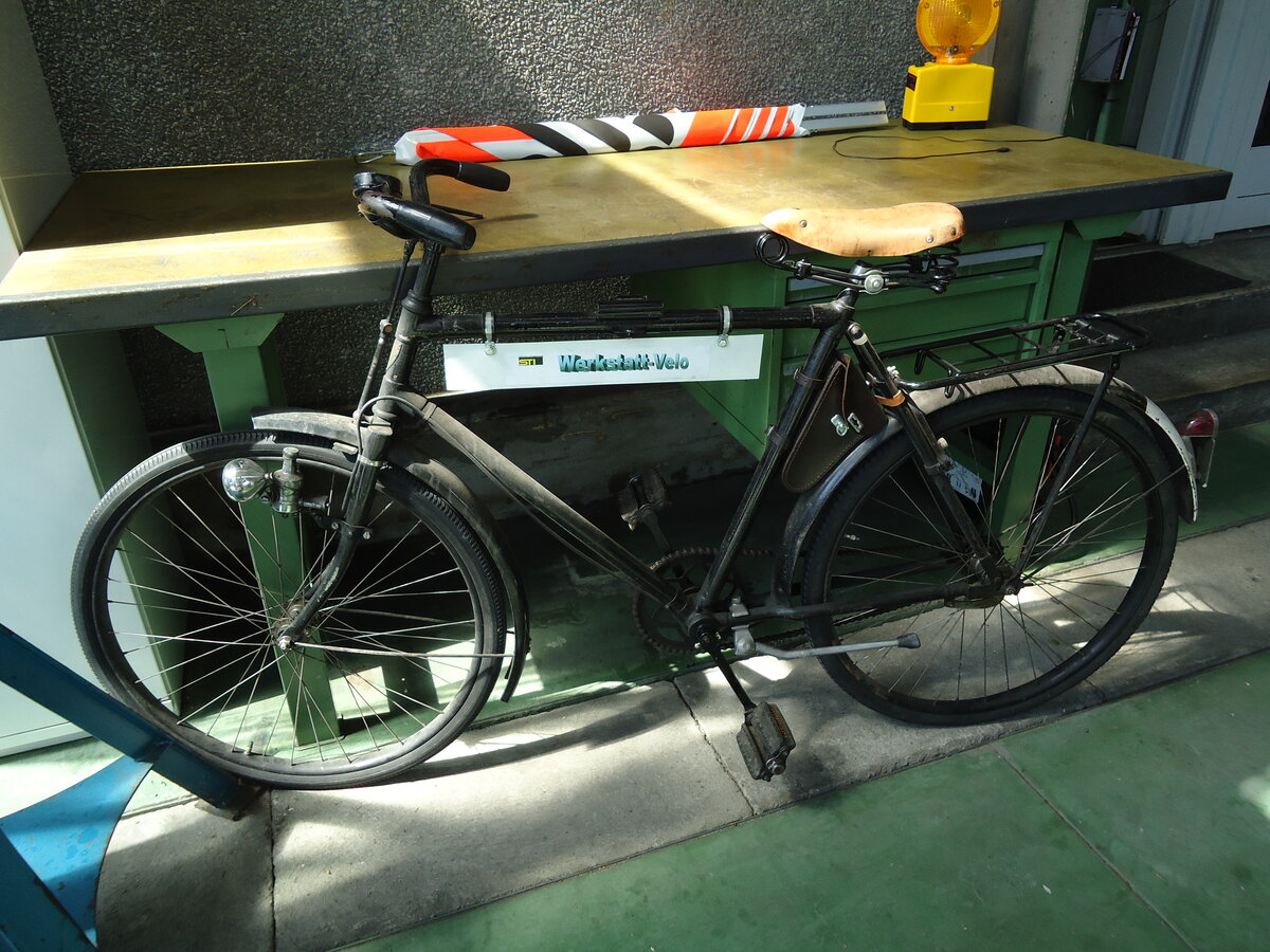 (145'108) - STI Thun - Werkstatt-Velo - am 16. Juni 2013 in Thun, Garage