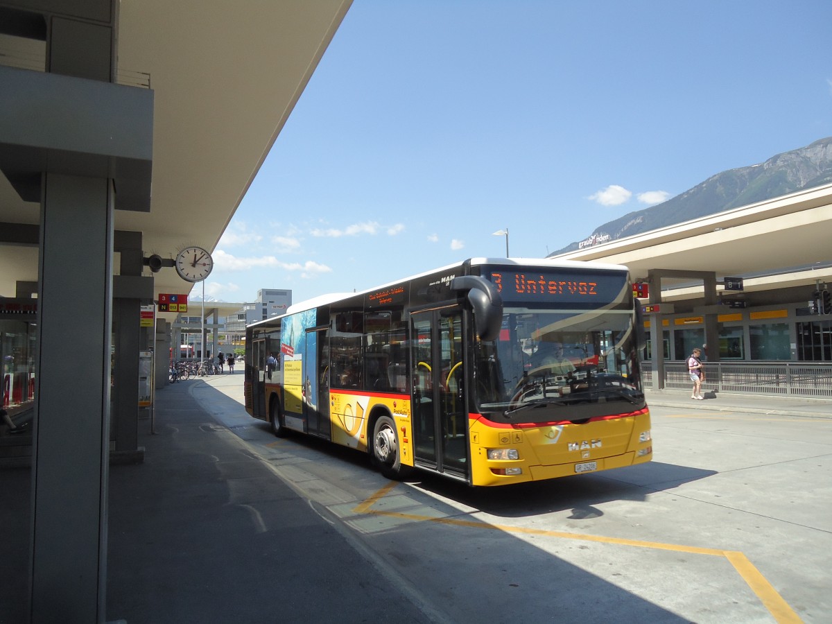 (145'182) - D�nser, Trimmis - GR 24'206 - MAN am 17. Juni 2013 beim Bahnhof Chur