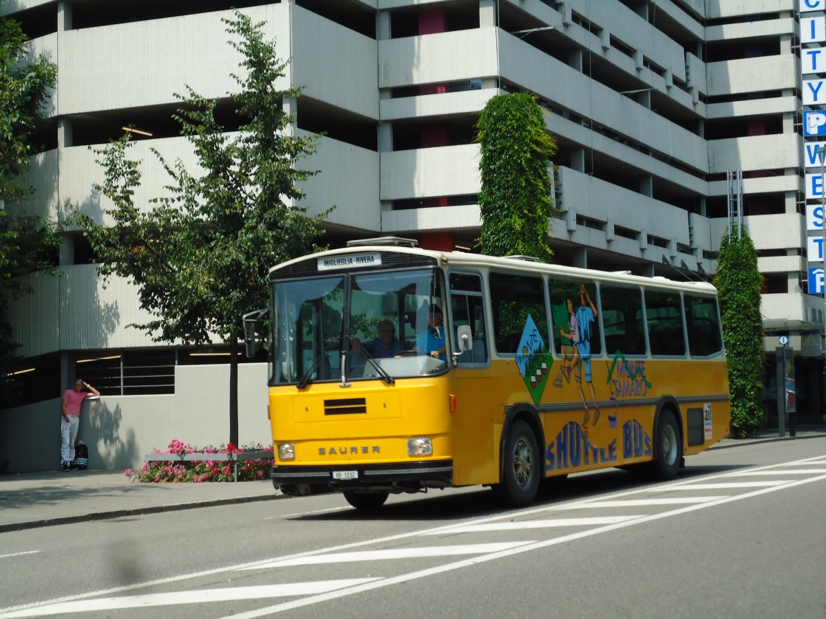 (145'733) - Gander, Ch�teau-d'Oex - VD 1202 - Saurer/T�scher (ex FML, Miglieglia; ex P 24'227) am 11. Juli 2013 in Thun, Postbr�cke