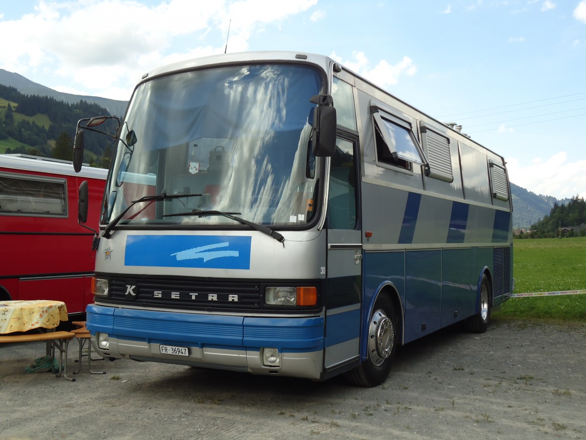 (146'337) - B�chler, B�singen - Nr. 30/FR 36'947 - Setra (ex AAGI Interlaken Nr. 30) am 17. August 2013 in Lenk, Metschbahnen