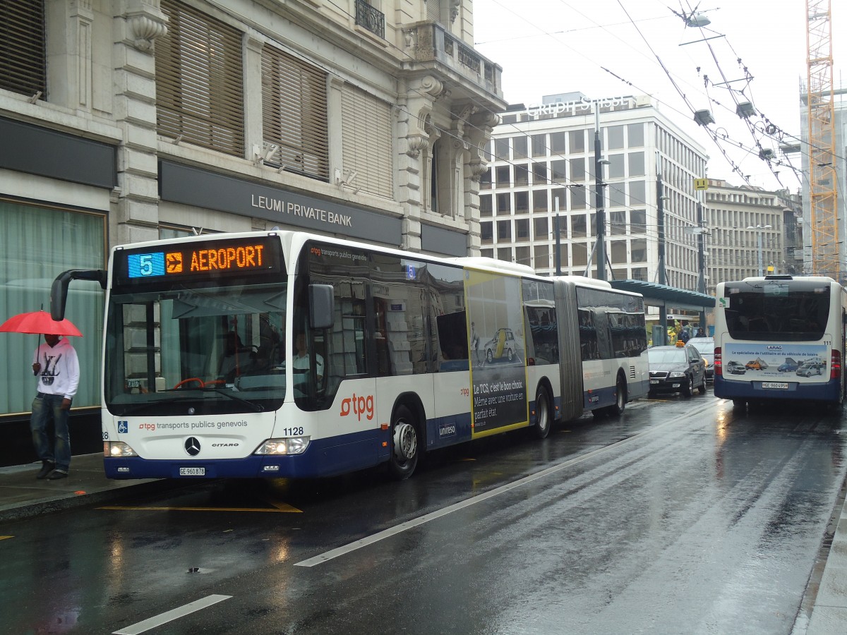 (147'153) - TPG Gen�ve - Nr. 1128/GE 960'878 - Mercedes am 16. September 2013 in Gen�ve, Bel-Air