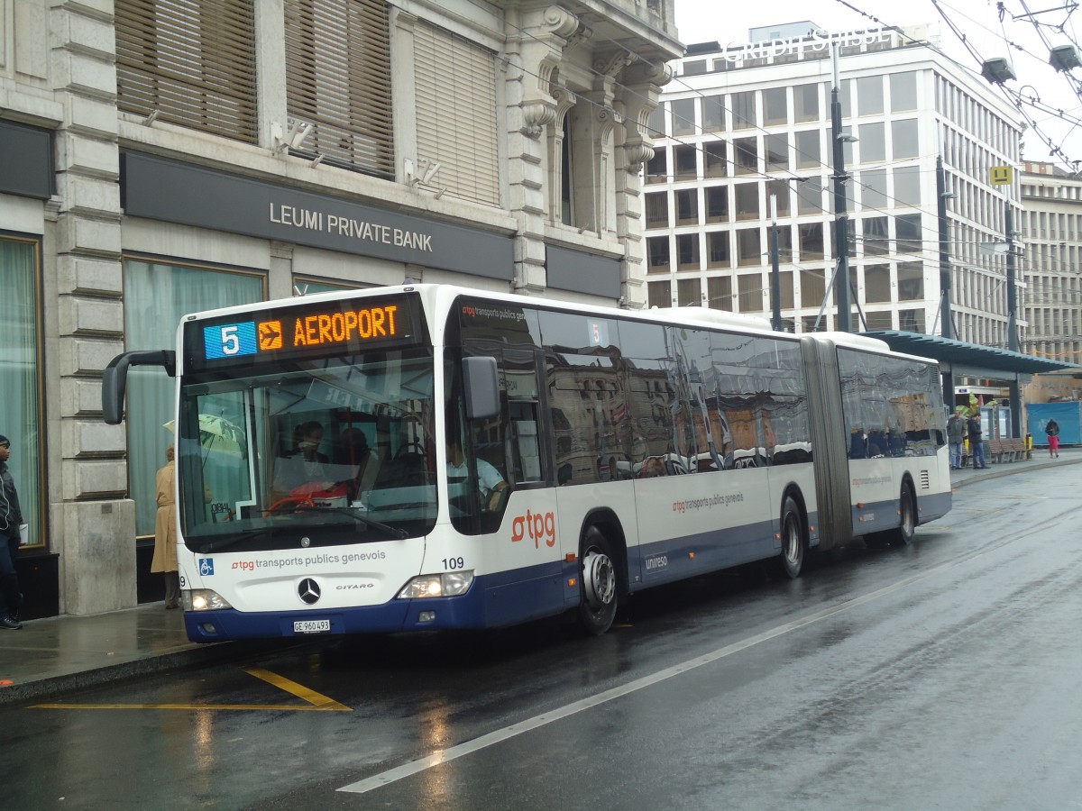 (147'179) - TPG Gen�ve - Nr. 109/GE 960'493 - Mercedes am 16. September 2013 in Gen�ve, Bel-Air