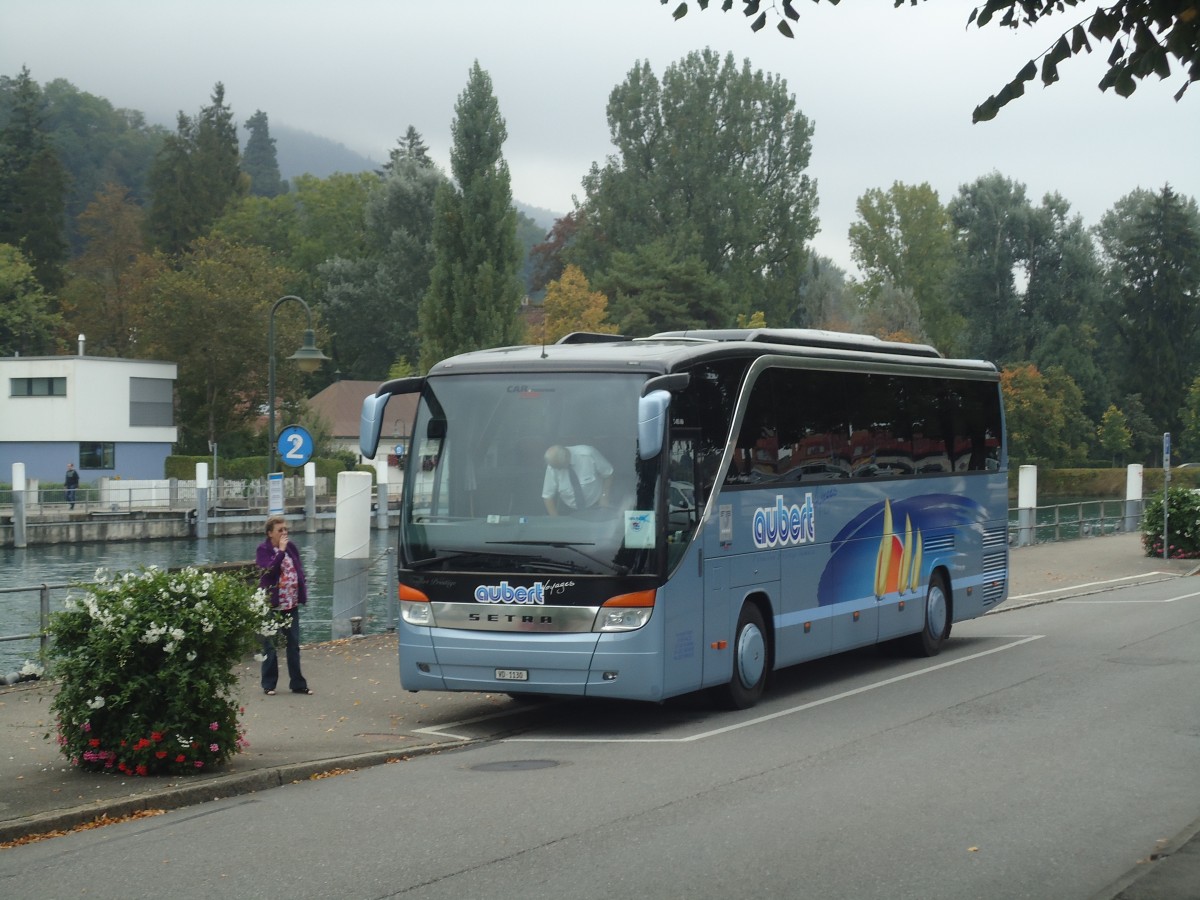 (147'402) - Aubert, Le Sentier - VD 1130 - Setra am 29. September 2013 bei der Schiffl�ndte Thun