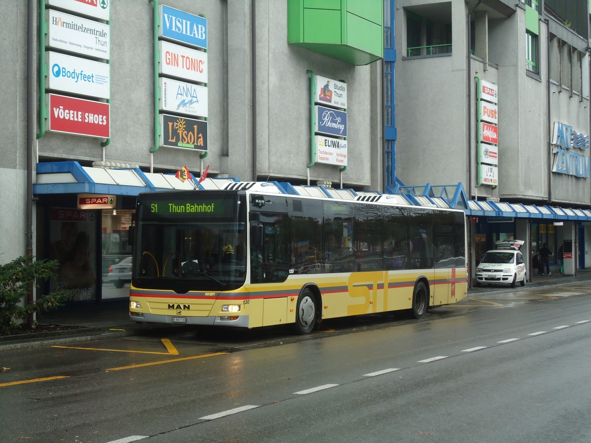 (147'504) - STI Thun - Nr. 130/BE 801'130 - MAN am 10. Oktober 2013 in Thun, Postbr�cke