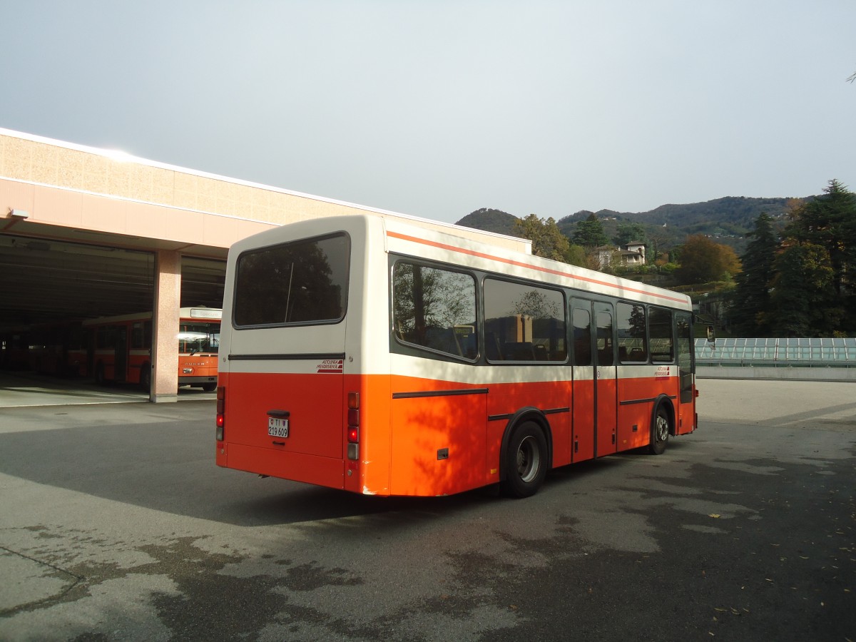 (147'816) - AMSA Chiasso - Nr. 9/TI 219'609 - MAN/Lauber (ex Berger, R�thenbach) am 6. November 2013 in Balerna, Rimessa