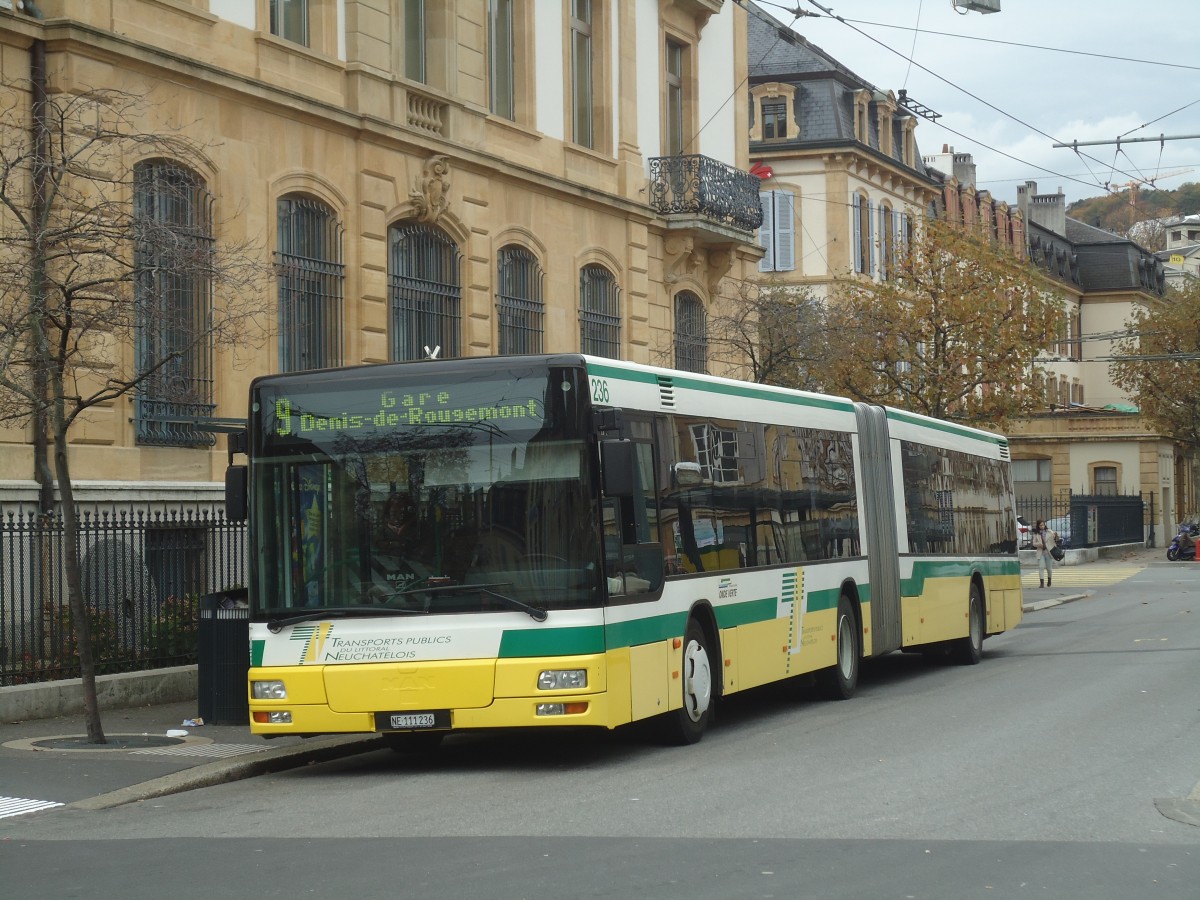 (147'987) - TN Neuch�tel - Nr. 236/NE 111'236 - MAN am 8. November 2013 in Neuch�tel, Place Pury