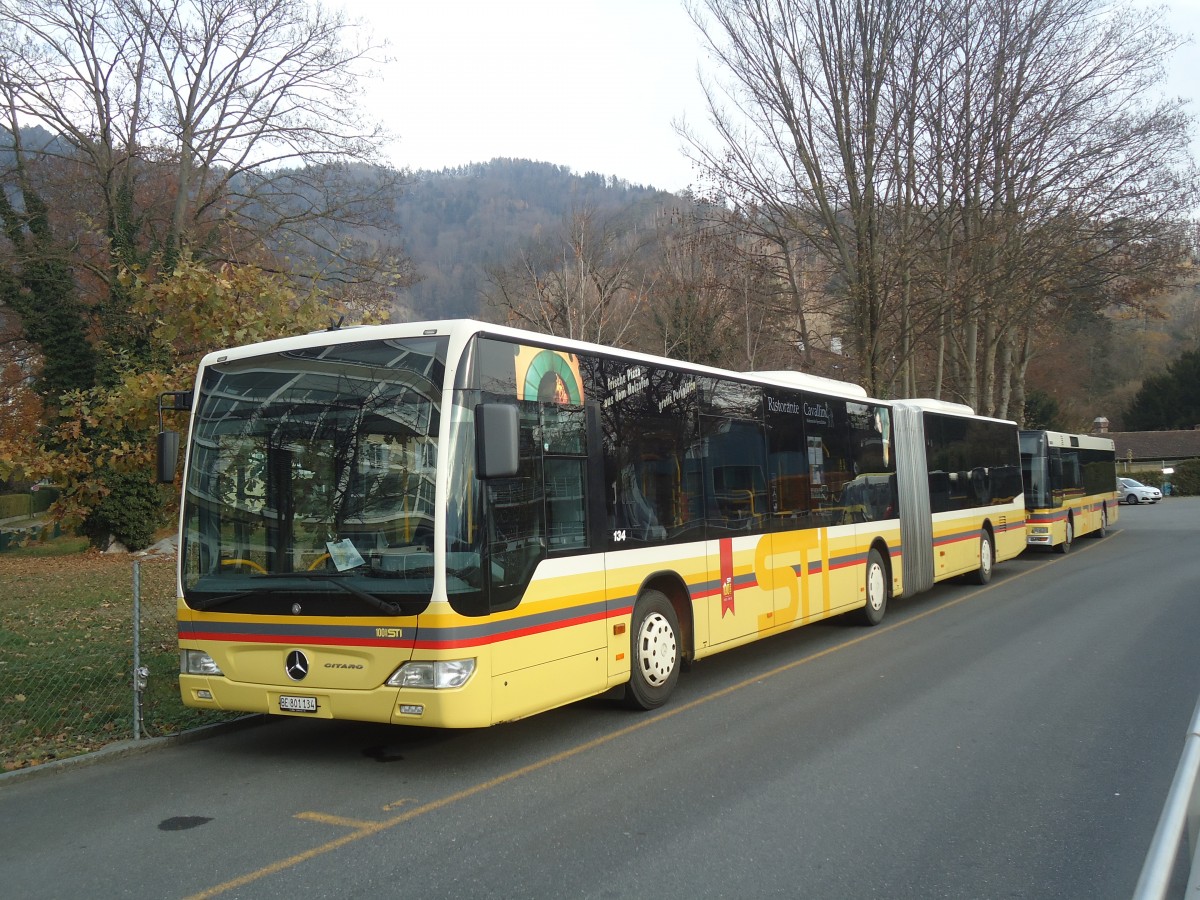 (148'173) - STI Thun - Nr. 134/BE 801'134 - Mercedes am 28. November 2013 bei der Schiffl�ndte Thun