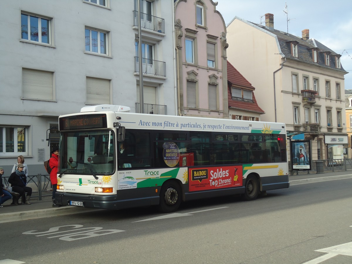 (148'211) - TRACE Colmar - Nr. 220/9974 YQ 68 - Heuliez (ex Nr. 160) am 7. Dezember 2013 in Colmar, Th��tre