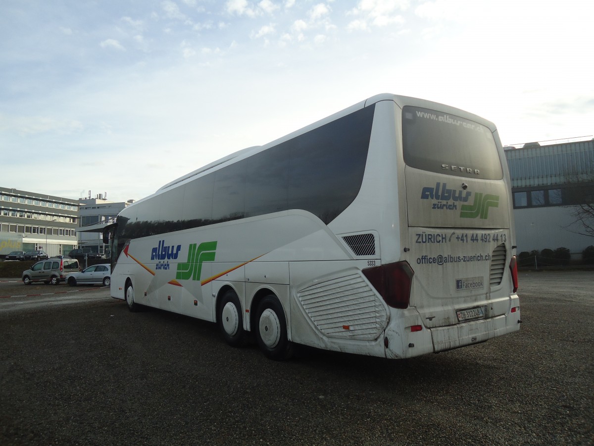 (148'391) - Albus, Z�rich - Nr. 5333/ZH 312'248 - Setra am 22. Dezember 2013 in Kloten, EvoBus