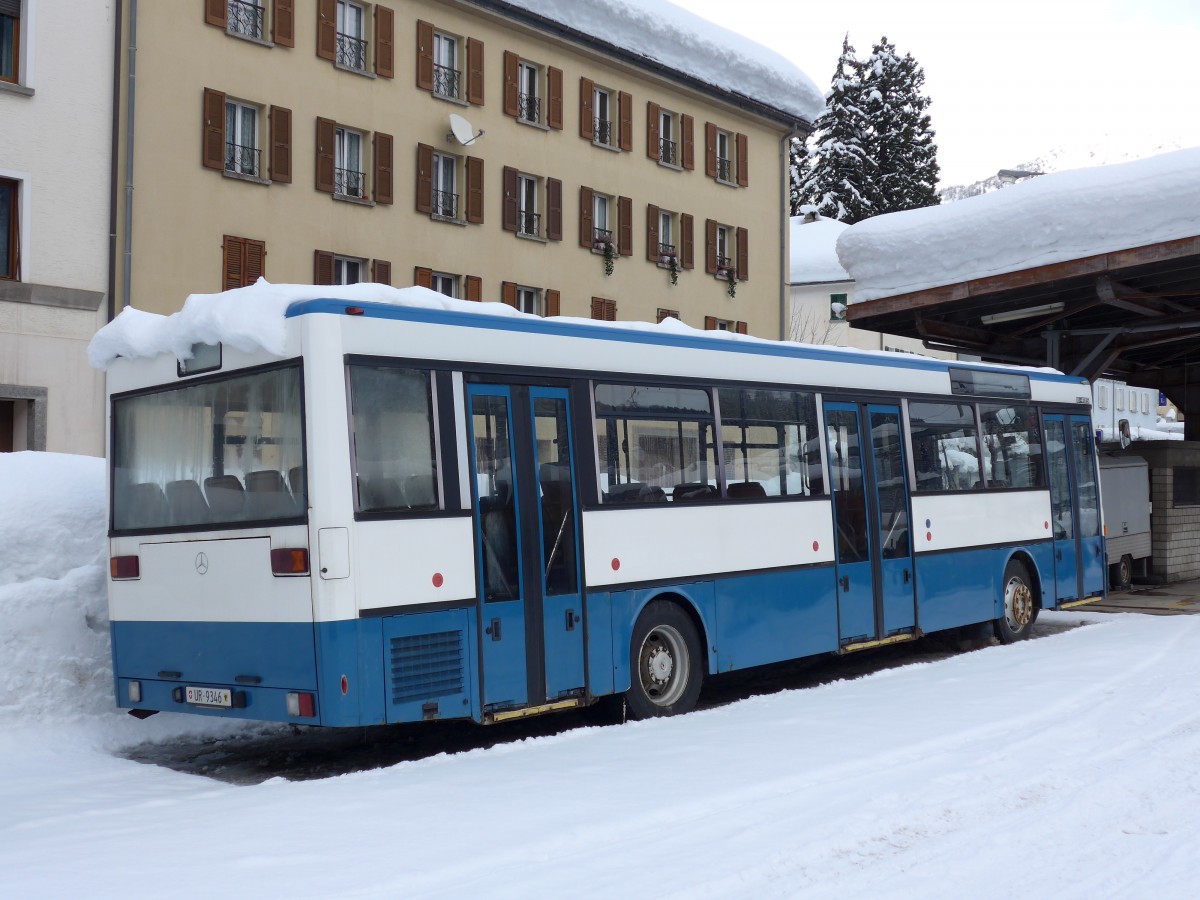 (148'791) - Meyer, G�schenen - UR 9346 - Mercedes (ex Gut, Binz Nr. 19) am 9. Februar 2014 beim Bahnhof Airolo