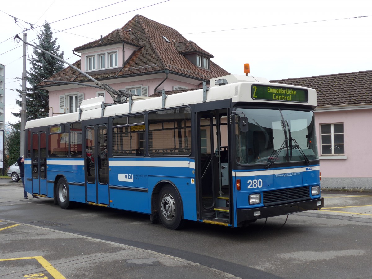 (148'978) - VBL Luzern - Nr. 280 - NAW/R&J-Hess Trolleybus am 16. Februar 2014 in Emmenbr�cke, Centralplatz