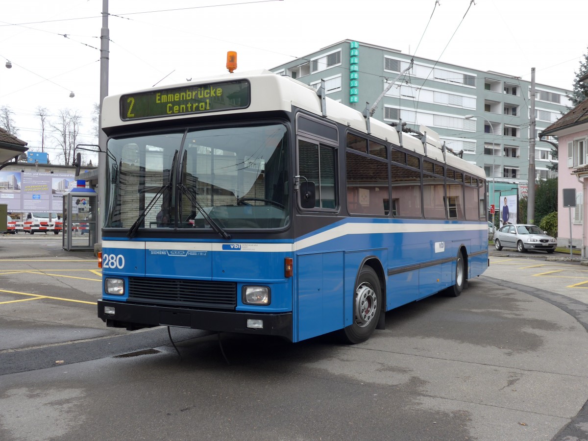 (148'980) - VBL Luzern - Nr. 280 - NAW/R&J-Hess Trolleybus am 16. Februar 2014 in Emmenbr�cke, Centralplatz