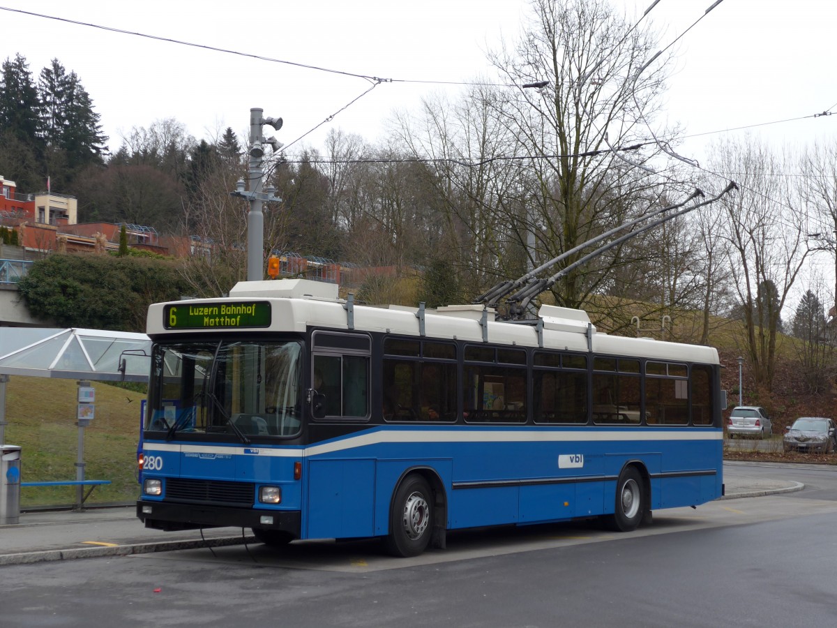 (149'009) - VBL Luzern - Nr. 280 - NAW/R&J-Hess Trolleybus am 16. Februar 2014 in Luzern, B�ttenhalde