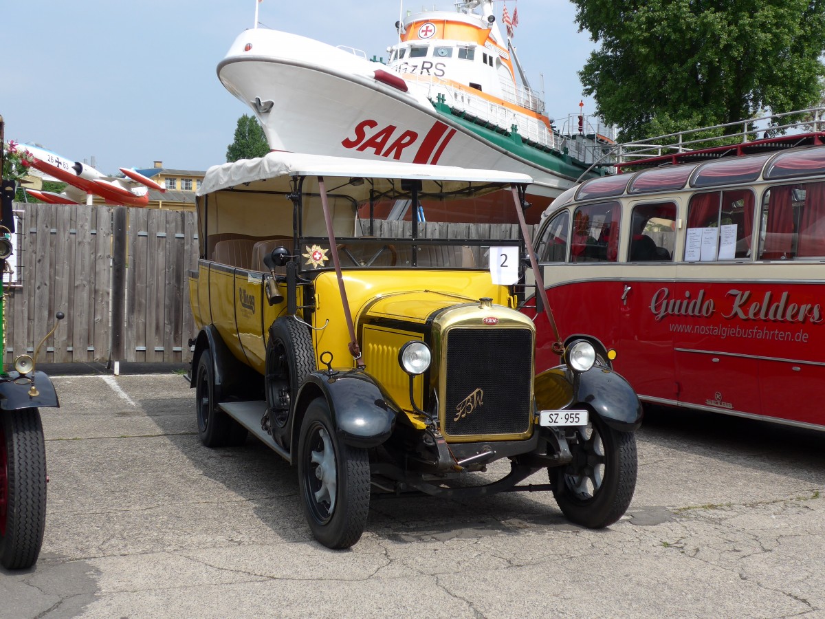 (150'262) - Aus der Schweiz: R�llin, Hirzel - SZ 955 - FBW/Seitz-Hess (ex RhV Altst�tten Nr. 31; ex P 2881/1529) am 26. April 2014 in Speyer, Technik-Museum