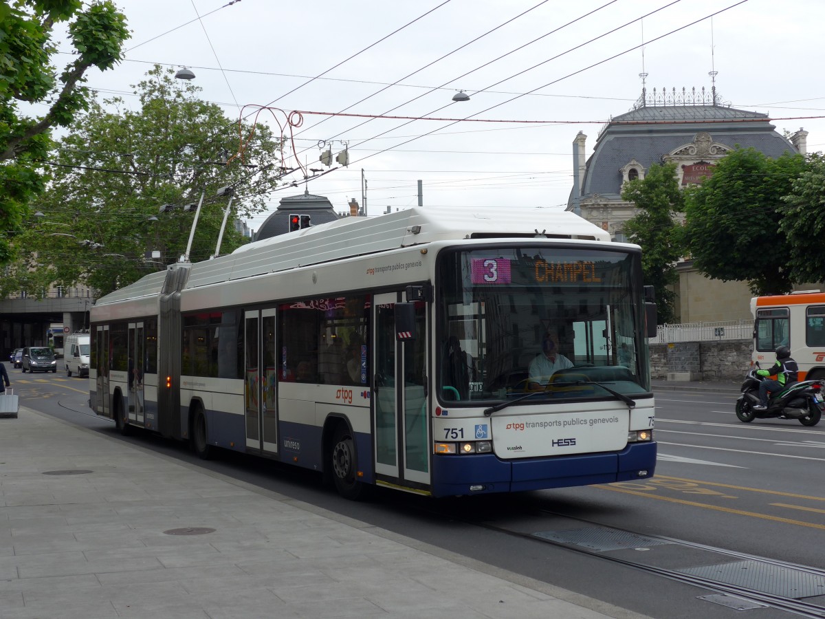 (150'776) - TPG Gen�ve - Nr. 751 - Hess/Hess Gelenktrolleybus am 26. mai 2014 in Gen�ve, Place des Vingt-Deux-Cantons