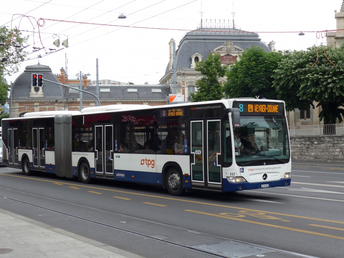 (150'782) - TPG Gen�ve - Nr. 117/GE 960'501 - Mercedes am 26. Mai 2014 in Gen�ve, Place des Vingt-Deux-Cantons