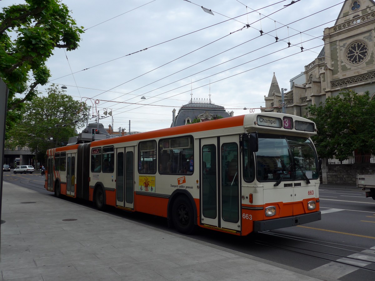 (150'813) - TPG Gen�ve - Nr. 663 - Saurer/Hess Gelenktrolleybus am 26. Mai 2014 in Gen�ve, Place des Vingt-Deux-Cantons