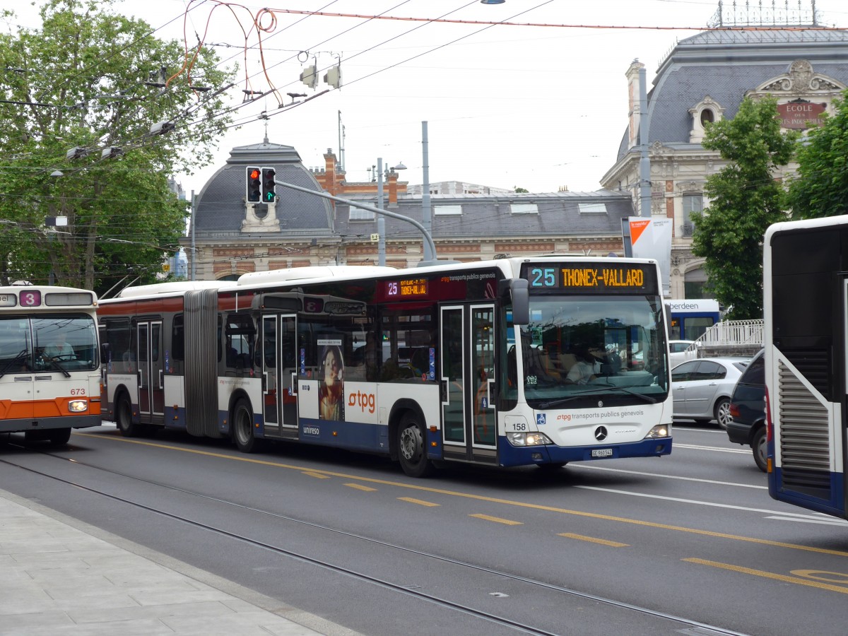 (150'818) - TPG Gen�ve - Nr. 158/GE 960'542 - Mercedes am 26. Mai 2014 in Gen�ve, Place des Vingt-Deux-Cantons