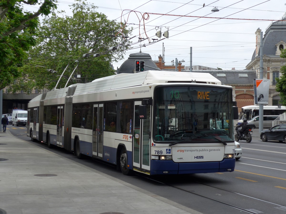 (150'857) - TPG Gen�ve - Nr. 789 - Hess/Hess Doppelgelenktrolleybus am 26. Mai 2014 in Gen�ve, Place des Vingt-Deux-Cantons