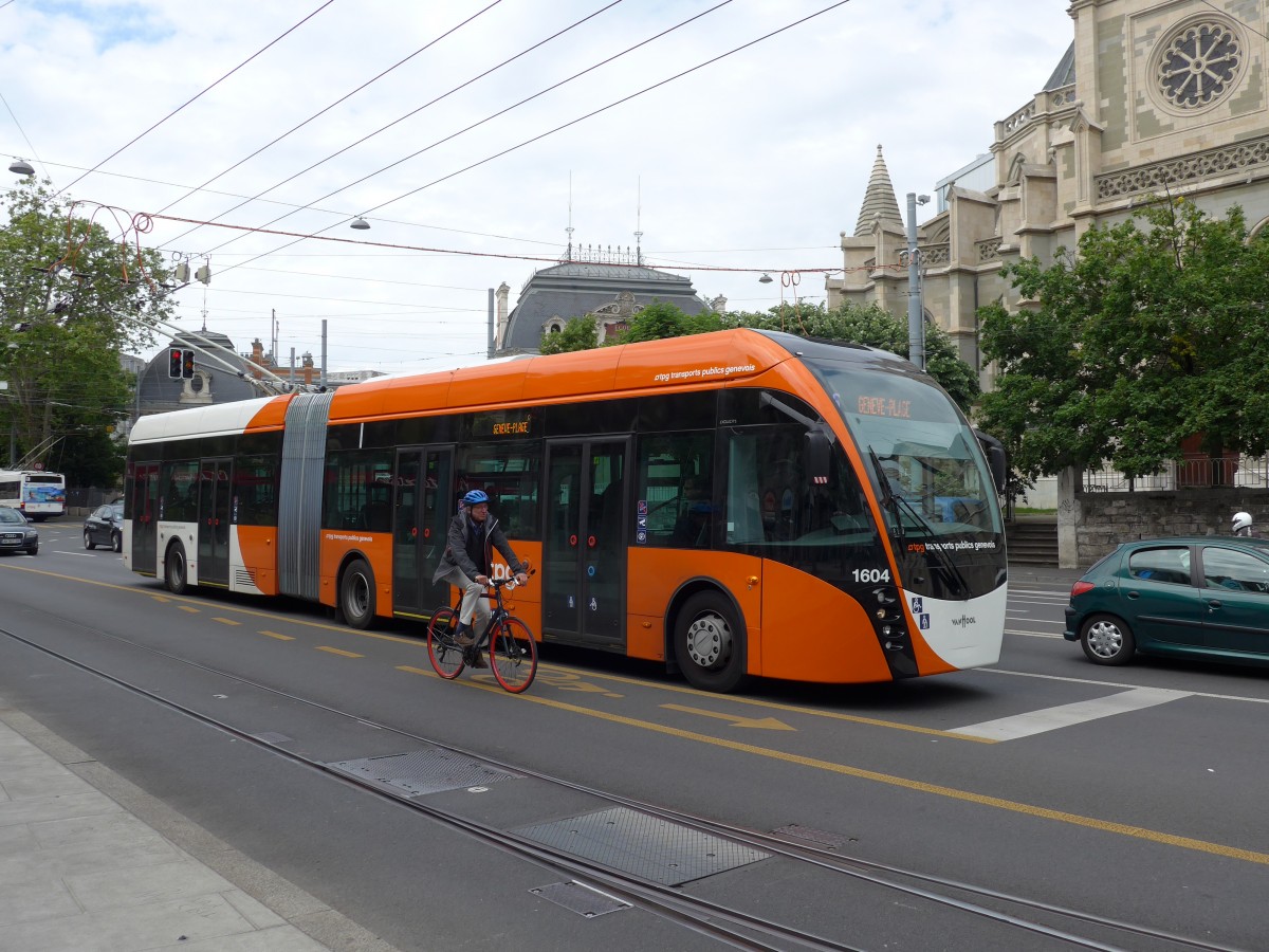 (150'861) - TPG Gen�ve - Nr. 1604 - Van Hool Gelenktrolleybus am 26. Mai 2014 in Gen�ve, Place des Vingt-Deux-Cantons