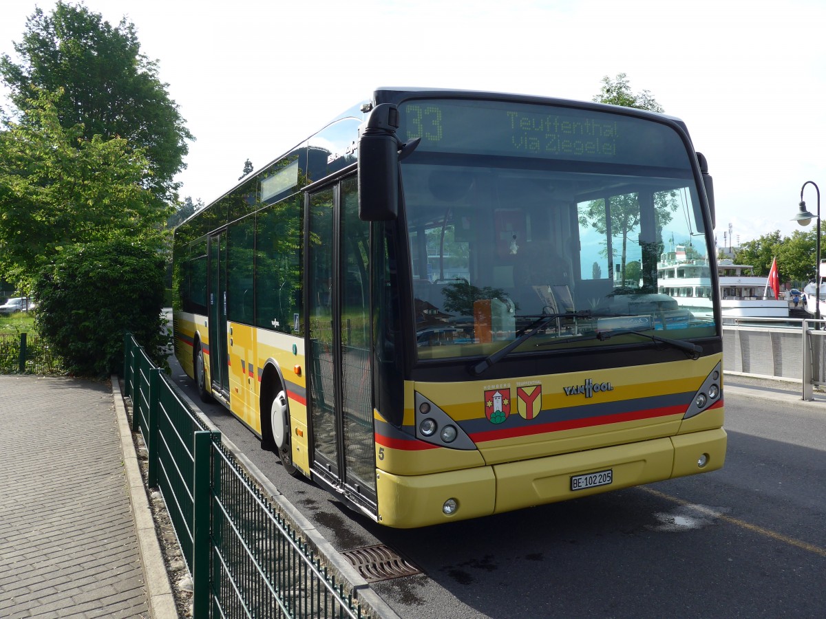 (151'122) - STI Thun - Nr. 5/BE 102'205 - Van Hool (ex Moser, Teuffenthal; ex Burri, Teuffenthal) am 1. Juni 2014 bei der Schiffl�ndte Thun