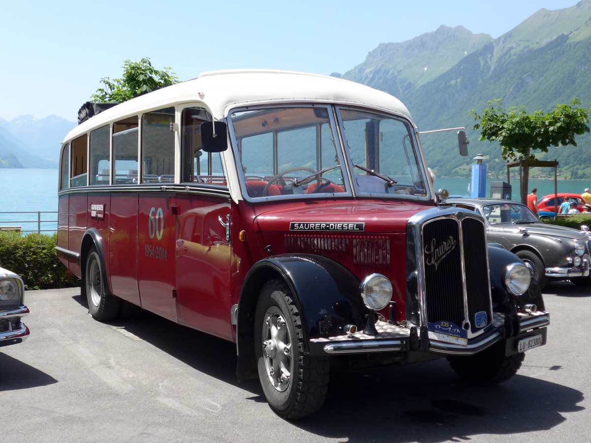 (151'379) - Bechter, Kriens - LU 82'380 - Saurer/Krapf (ex M�nch, D-Marienberg; ex Spirig, Widnau; ex RhV Altst�tten Nr. 33; ex Th�r, Eichberg) am 8. Juni 2014 in Brienz, OiO