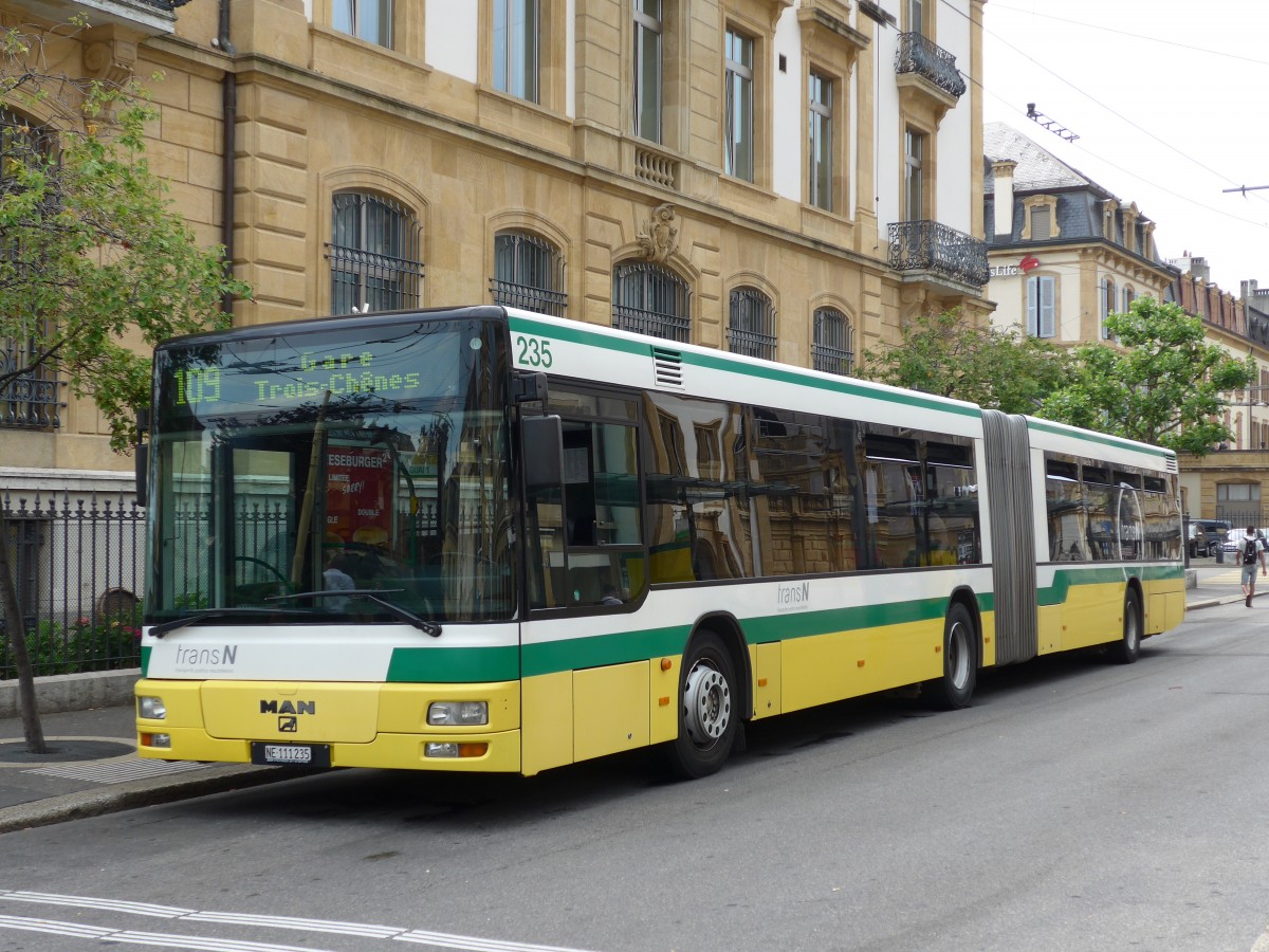 (151'508) - transN, La Chaux-de-Fonds - Nr. 235/NE 111'235 - MAN (ex TN Neuch�tel Nr. 235) am 12. Juni 2014 in Neuch�tel, Place Pury