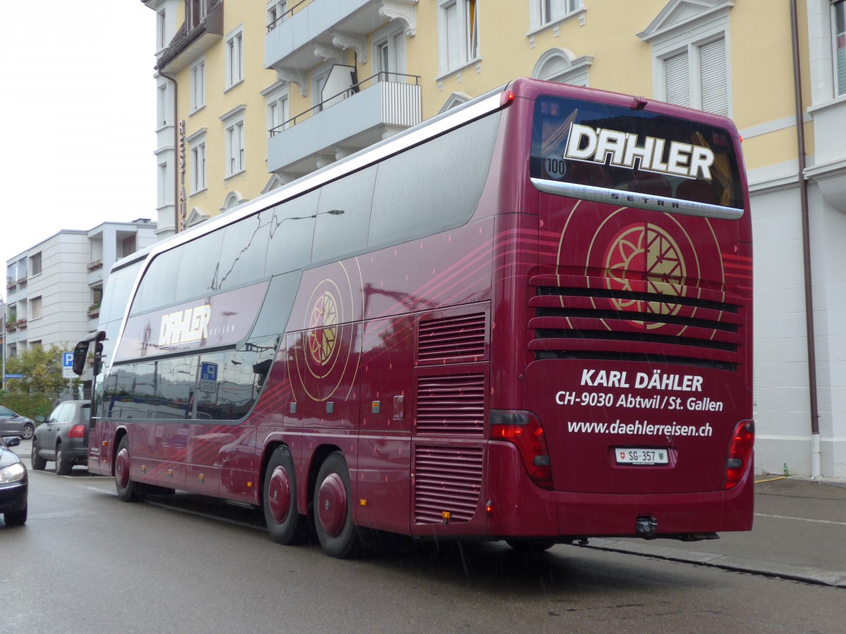 (153'919) - D�hler, Abtwil - SG 357 - Setra am 16. August 2014 beim Bahnhof Wil