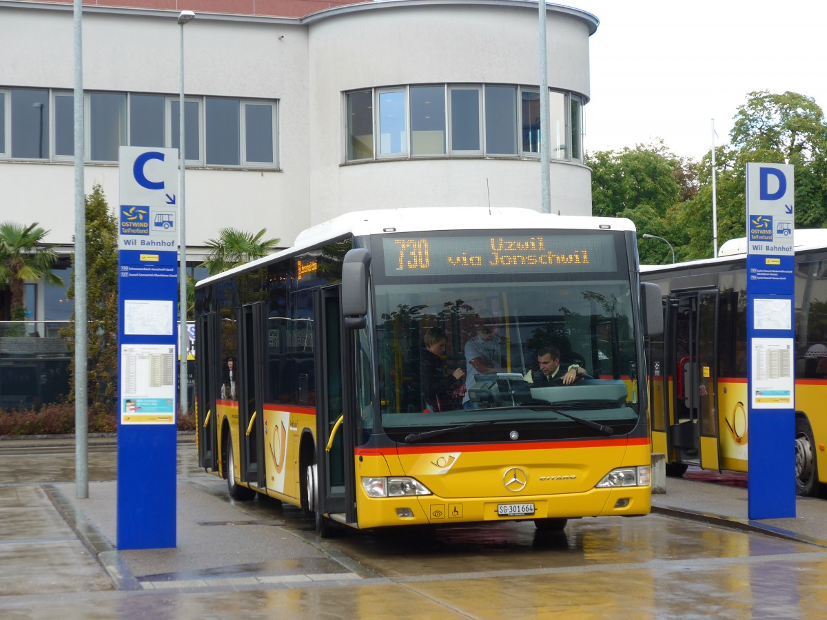 (153'926) - Schmidt, Oberb�ren - SG 301'664 - Mercedes am 16. August 2014 beim Bahnhof Wil