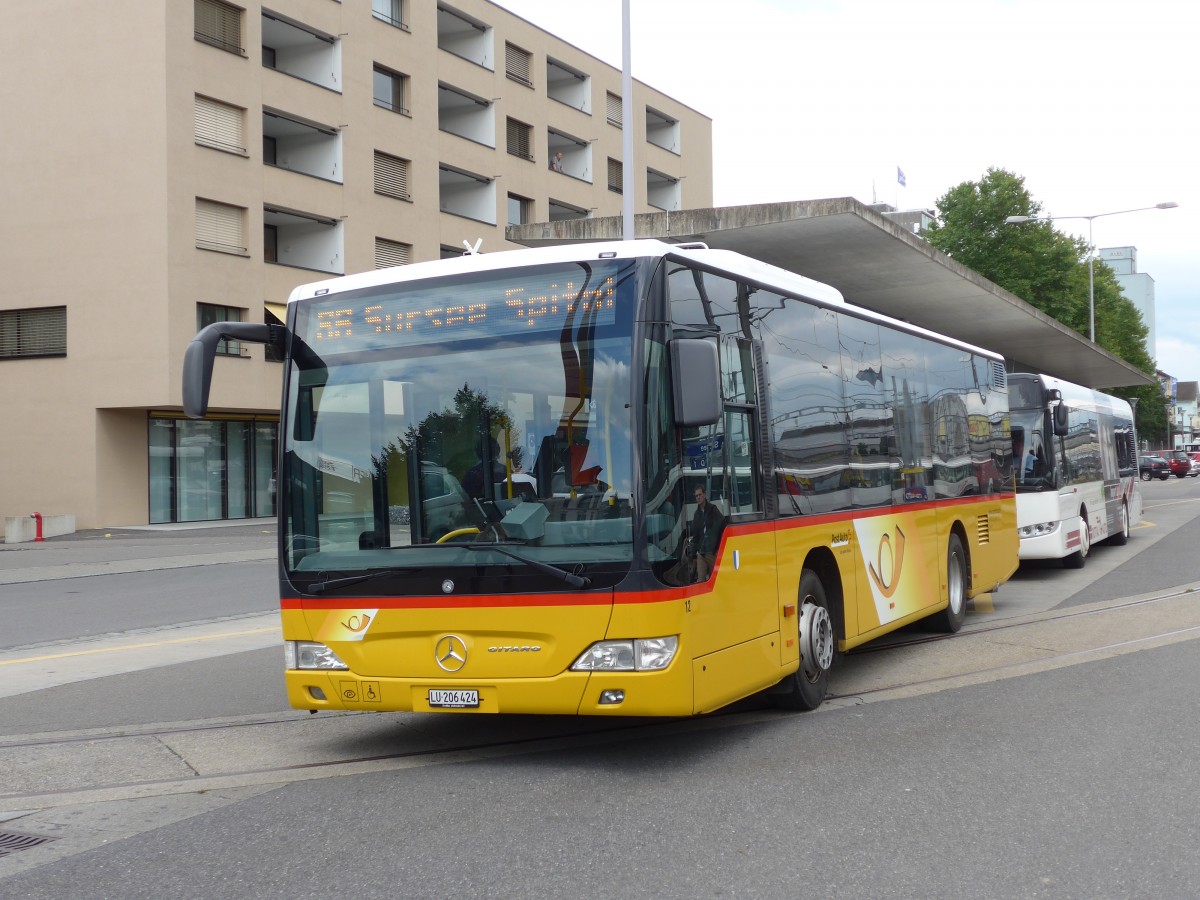 (154'149) - H�fliger, Sursee - Nr. 12/LU 206'424 - Mercedes am 19. August 2014 beim Bahnhof Sursee