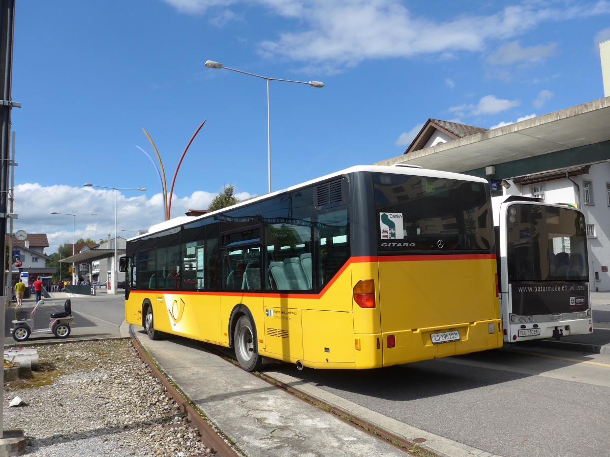 (154'632) - H�fliger, Sursee - Nr. 6/LU 196'102 - Mercedes am 30. August 2014 beim Bahnhof Sursee
