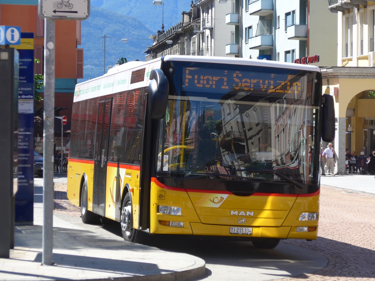 (155'160) - AutoPostale Ticino - TI 215'334 - MAN/G�ppel am 13. September 2014 beim Bahnhof Bellinzona