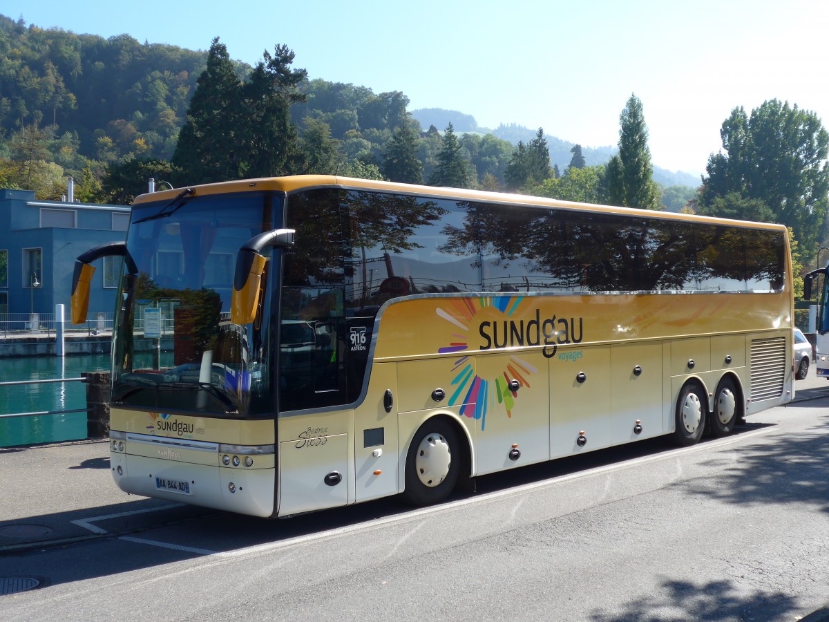 (155'382) - Aus Frankreich: Sundgau, Pfetterhouse - AA 844 AD - Van Hool am 27. September 2014 bei der Schiffl�ndte Thun