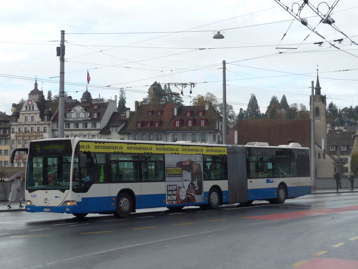(156'055) - VBL Luzern - Nr. 149/LU 15'088 - Mercedes (ex Heggli, Kriens Nr. 711) am 25. Oktober 2014 in Luzern, Bahnhofbr�cke