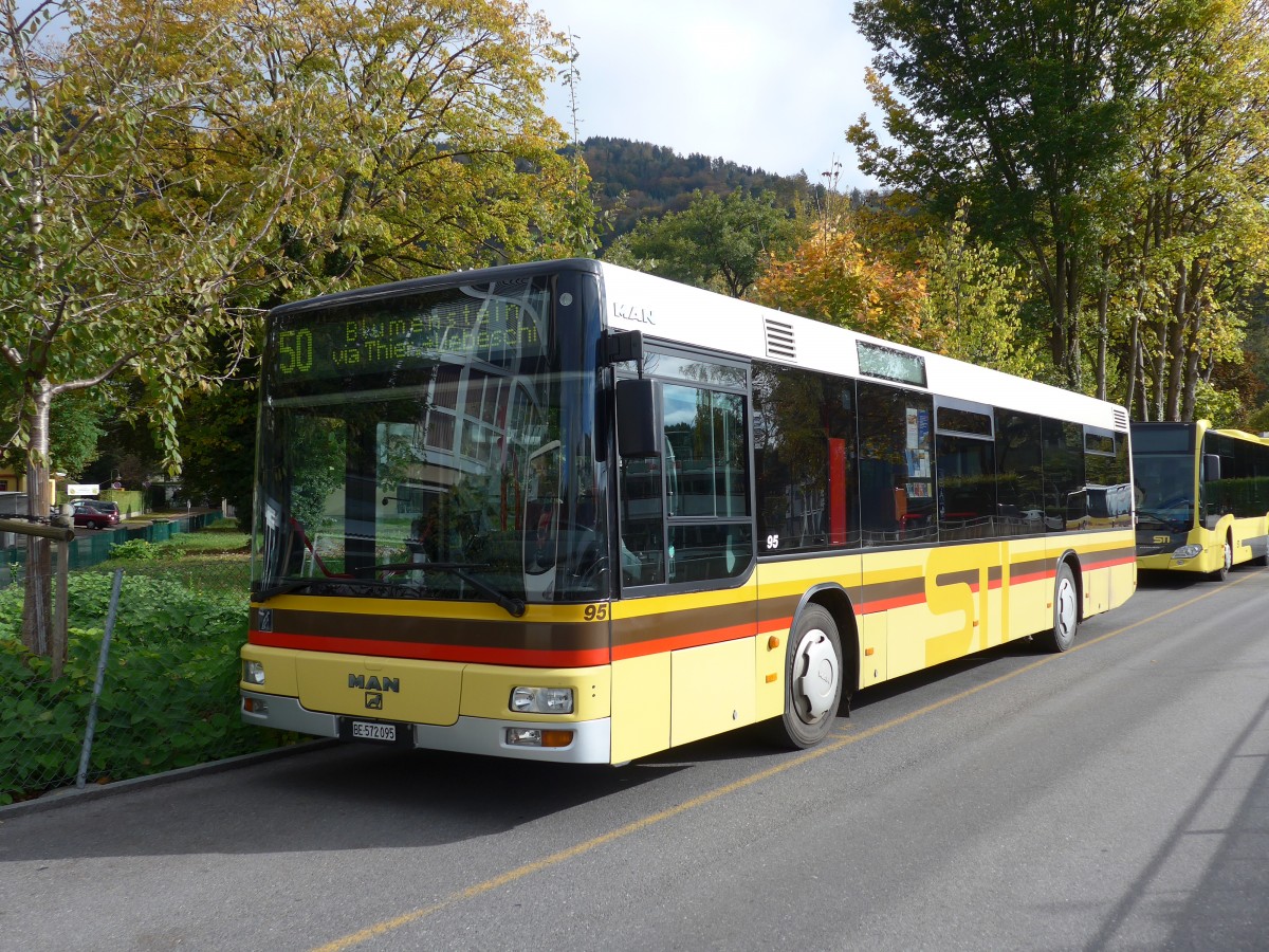 (156'131) - STI Thun - Nr. 95/BE 572'095 - MAN am 27. Oktober 2014 bei der Schiffl�ndte Thun