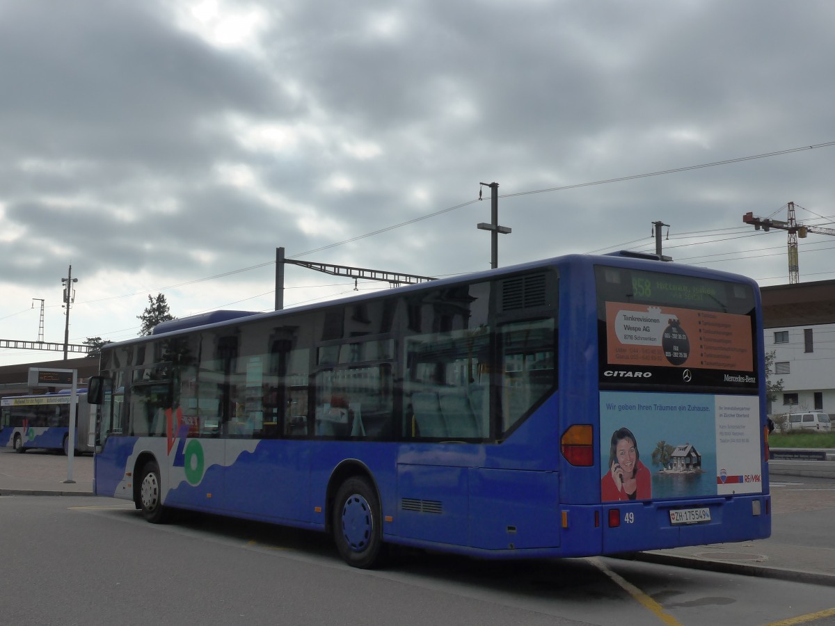 (156'223) - VZO Gr�ningen - Nr. 49/ZH 175'549 - Mercedes am 28. Oktober 2014 beim Bahnhof Wetzikon