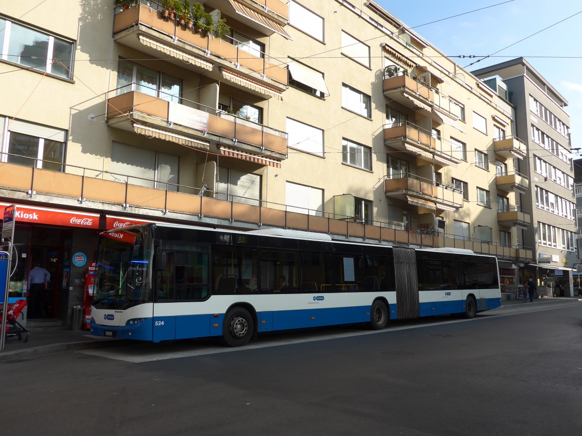 (156'268) - VBZ Z�rich - Nr. 524/ZH 726'524 - Neoplan am 28. Oktober 2014 beim Bahnhof Z�rich-Oerlikon