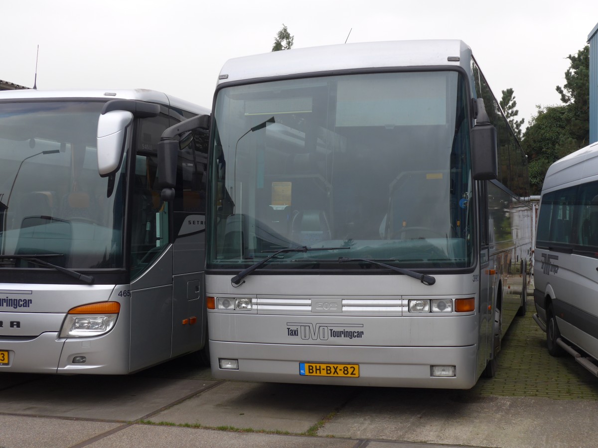 (156'716) - UVO, Uithuizermeeden - Nr. 390/BH-BX-82 - EOS am 18. November 2014 in Uithuizermeeden, Garage